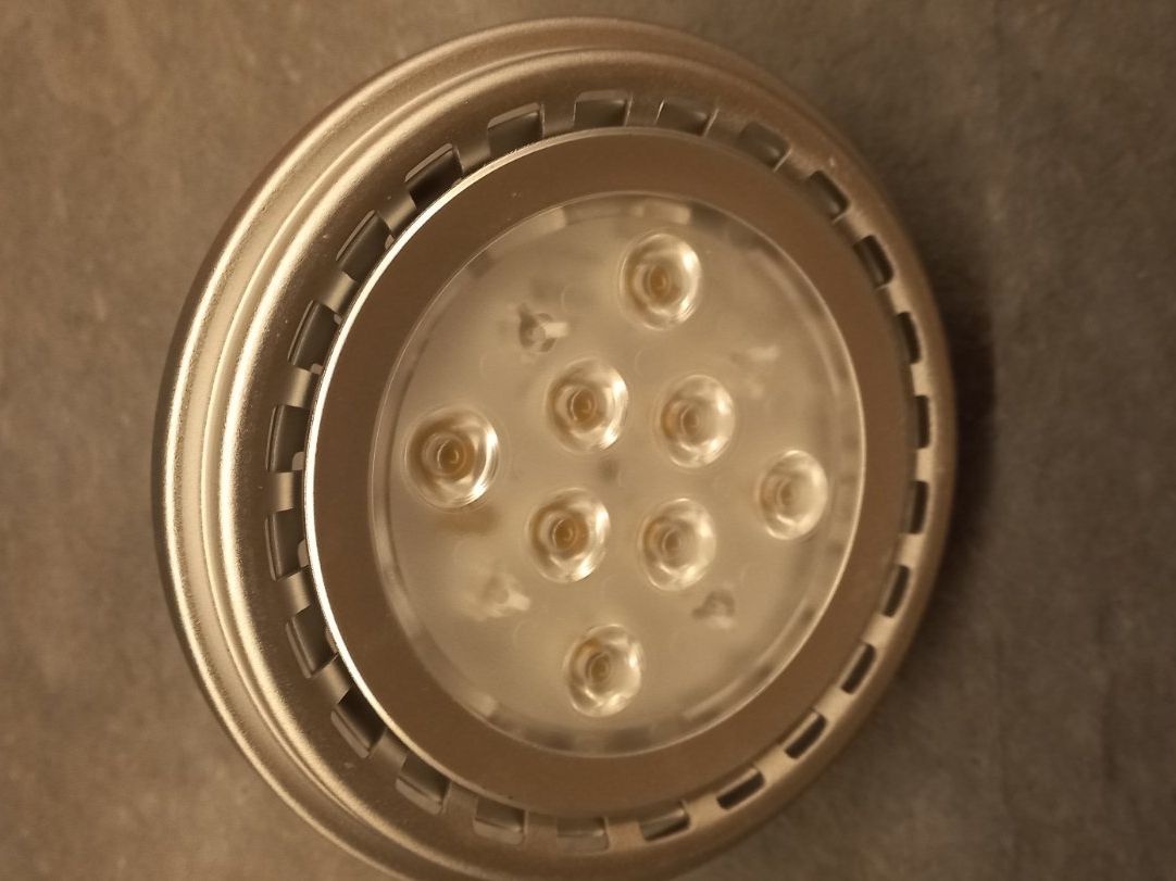 Philips Lampade: Philips AR111 15w G53 – Usato da Bofflens venduto da Ptitphilou 1