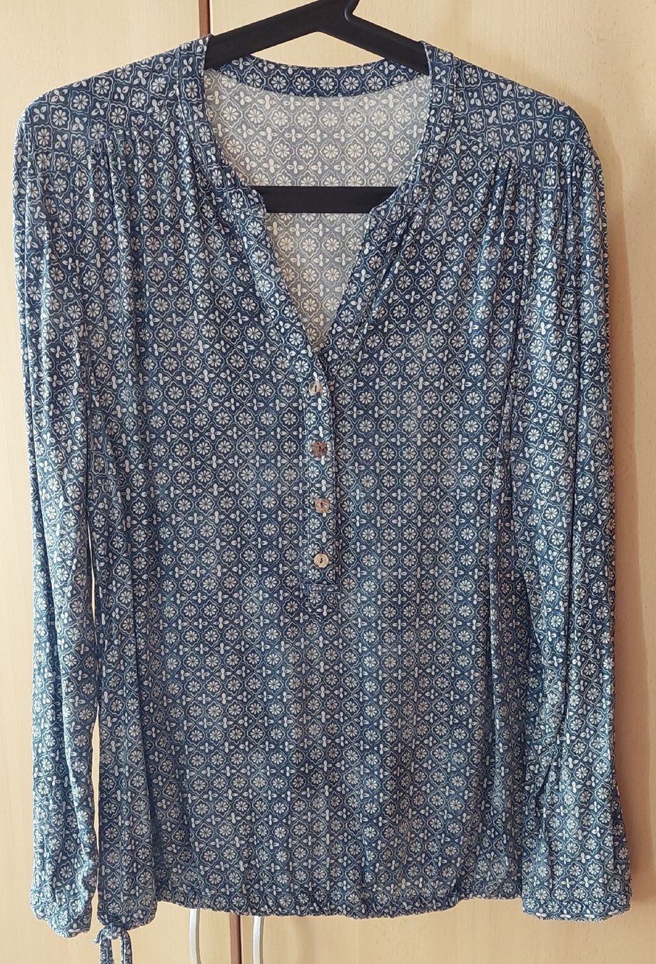 Blusen: Schöne Bluse M – Gebraucht aus Schmidrüti von Novemberchind