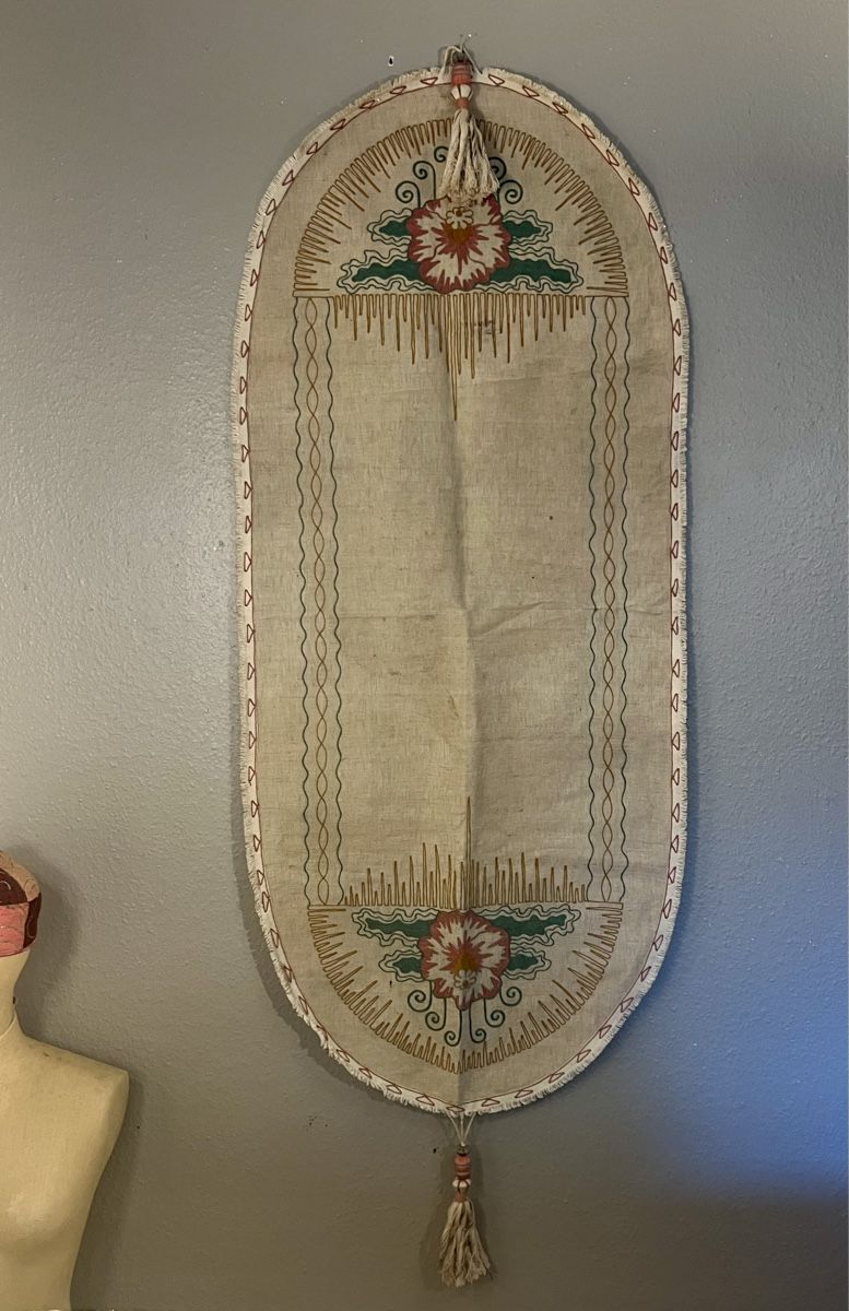 Sonstige Tischwäsche: Nappe chemin de table en lin, vintage brodée main, pompons – Gebraucht aus Genève von DELIRBEADS 2