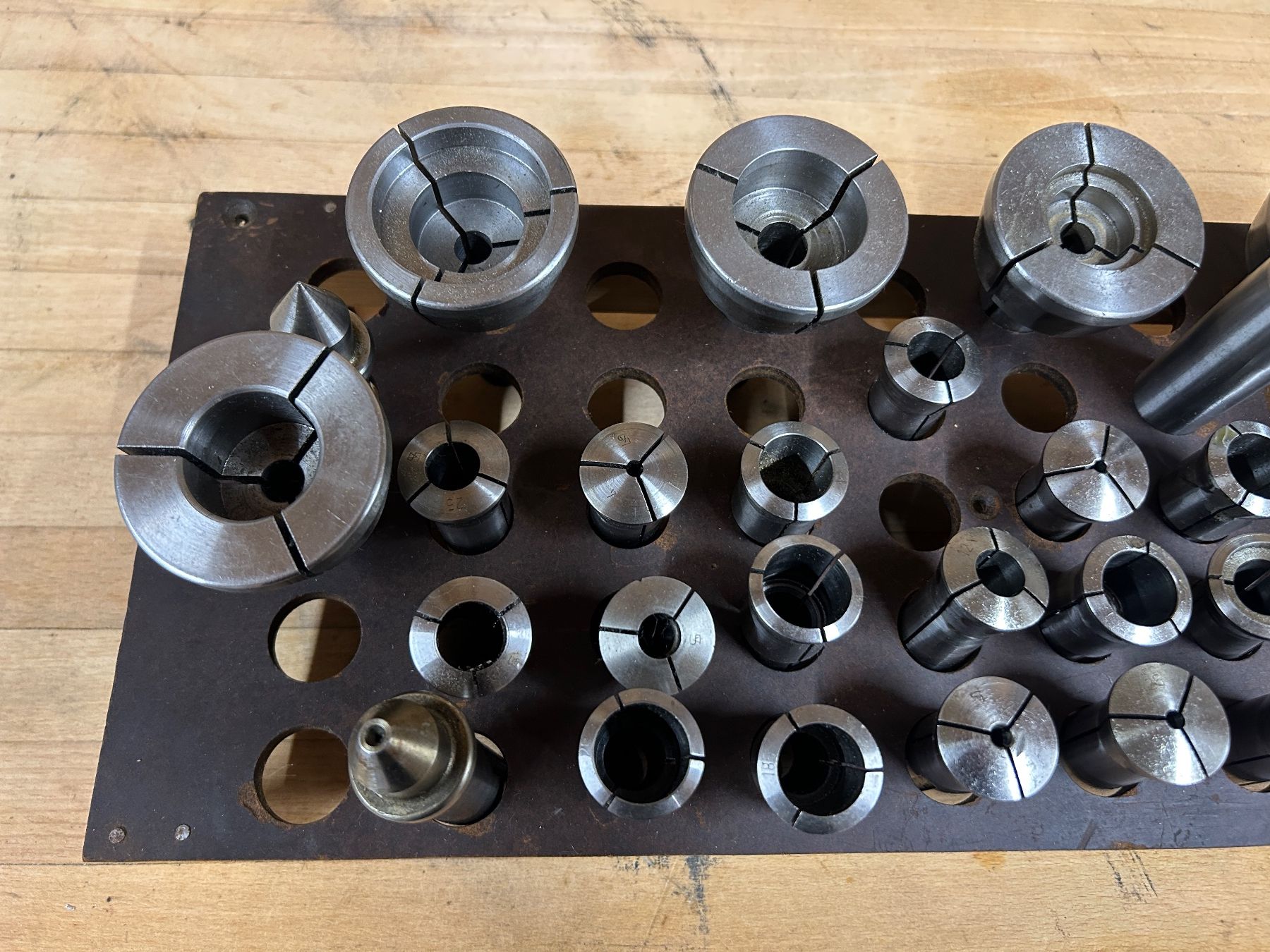 Schaublin Tutti gli attrezzi: SCHAUBLIN 102 W20 Spannzangen Display – Usato da Rothenfluh venduto da BitterlinPartner 2