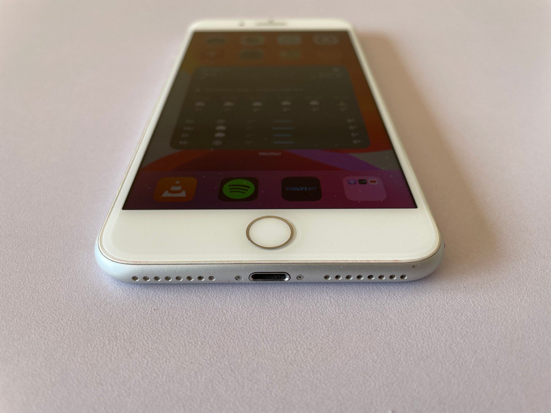 Apple Handys / Smartphones: iPhone 8 Plus, 64GB Speicher, mit Zubehör, Akku 78.7% – Gebraucht aus Frauenfeld von kar_7xxc 2