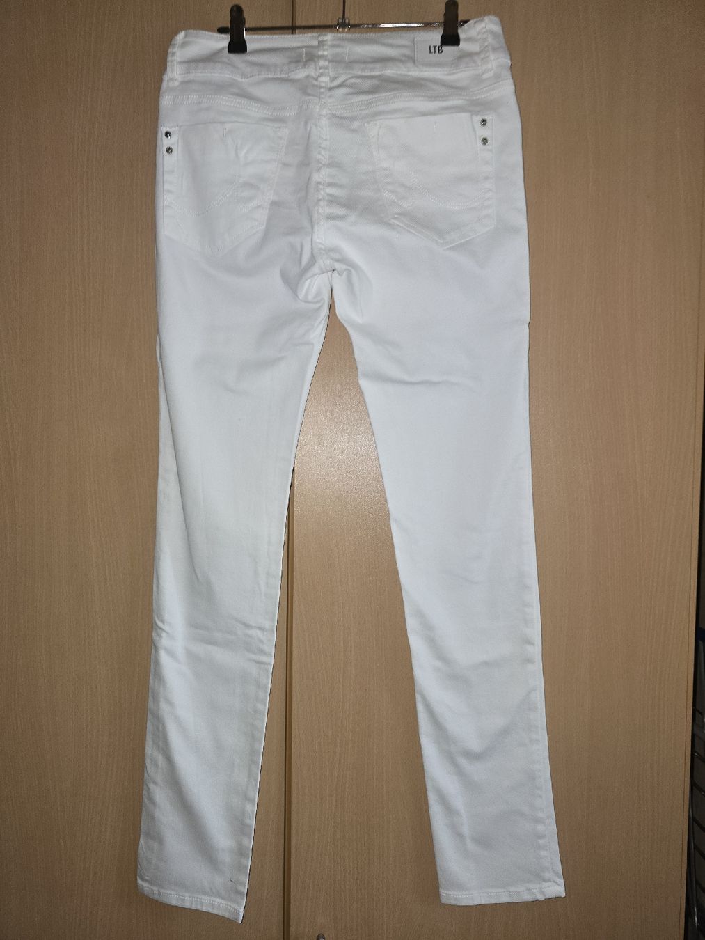 Jeans: Jeans LTB 30/32 blanc, neuf – Nuovo (secondo la descrizione) da La Neuveville venduto da Diamise 1