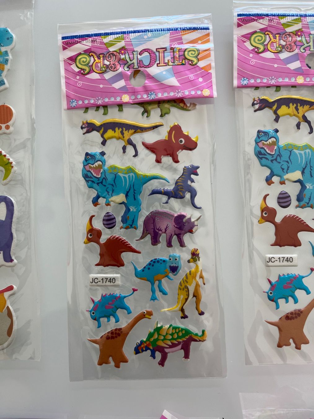 Aufkleber: 11 Packungen von Dinosauriern Stickers – Neu und originalverpackt aus Zürich von the_2lsz 5