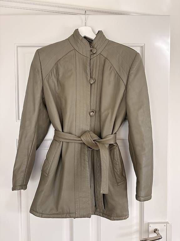 Giacche: Vintage Lederjacke – Usato da Zürich venduto da bunt123