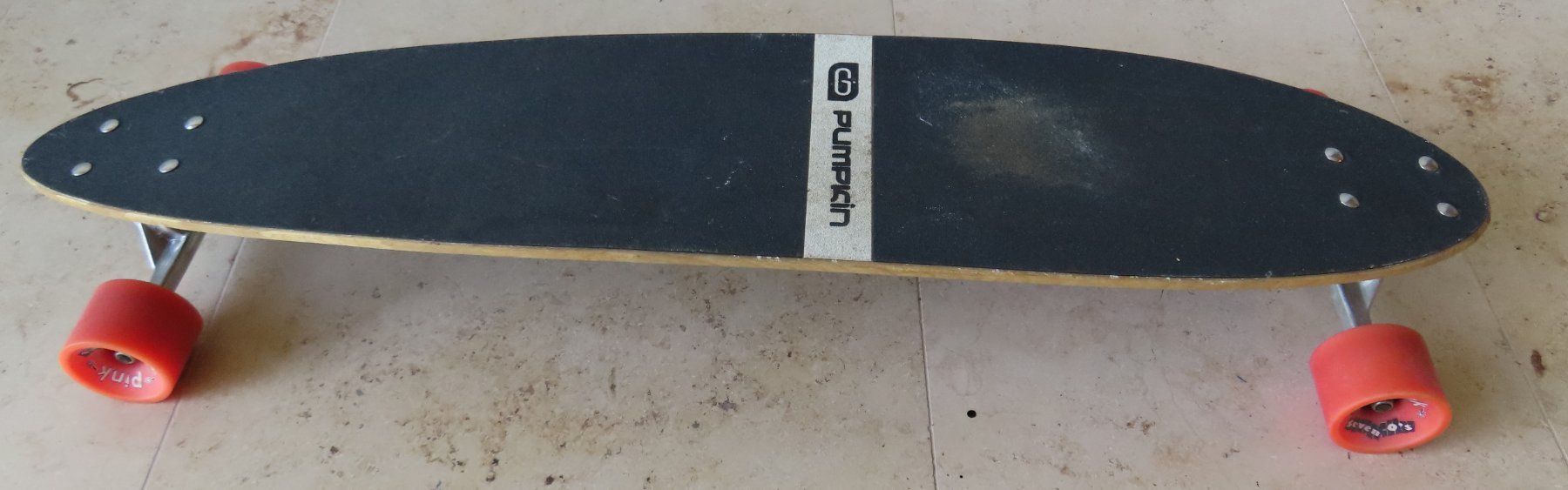 Skateboards: Pumpkin Longboard – Gebraucht aus Reinach BL von WBZ-Flohmarkt