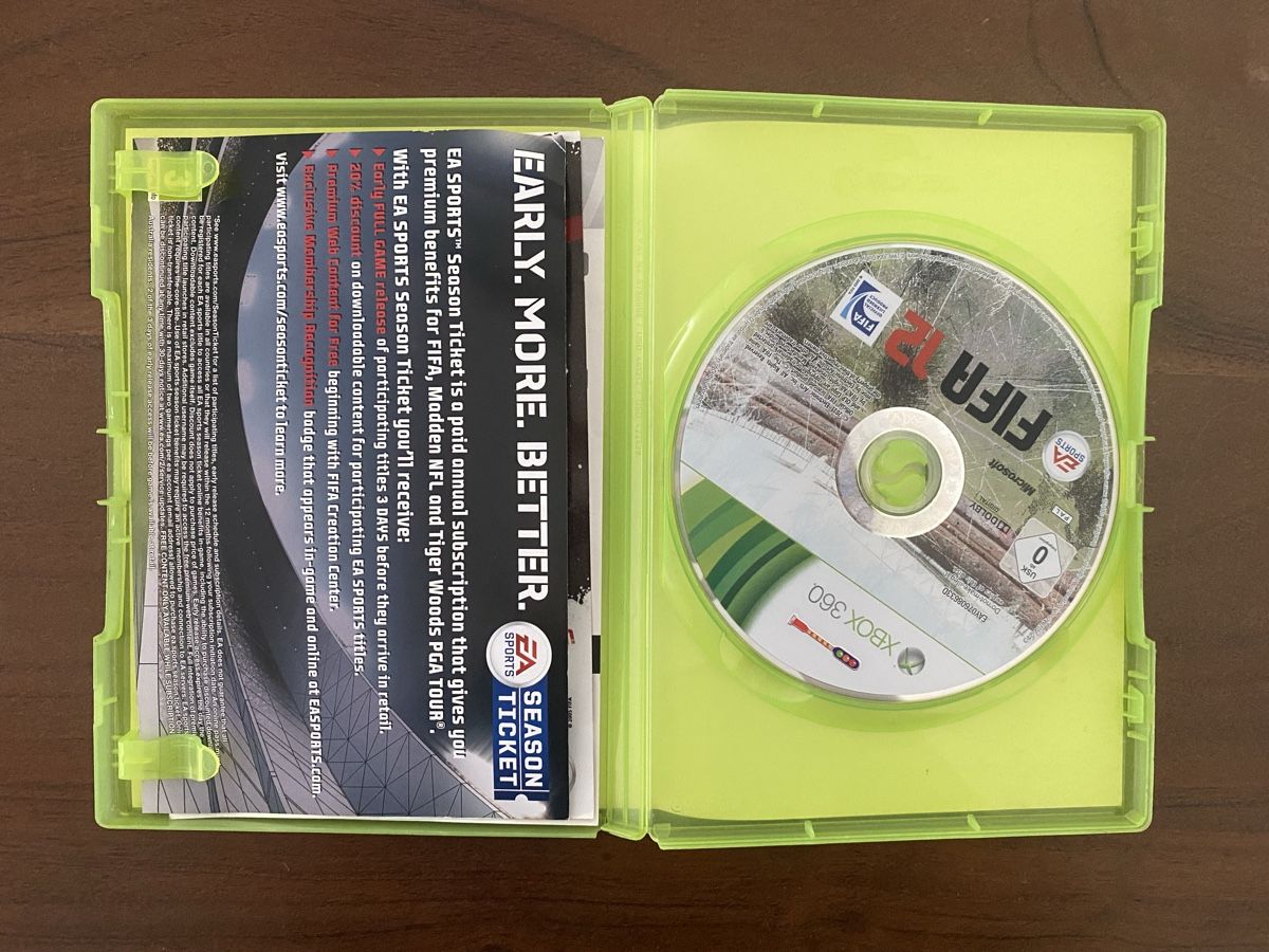 Microsoft Giochi: FIFA 12 für Xbox 360 – Usato da Thunstetten venduto da Virus_33 1