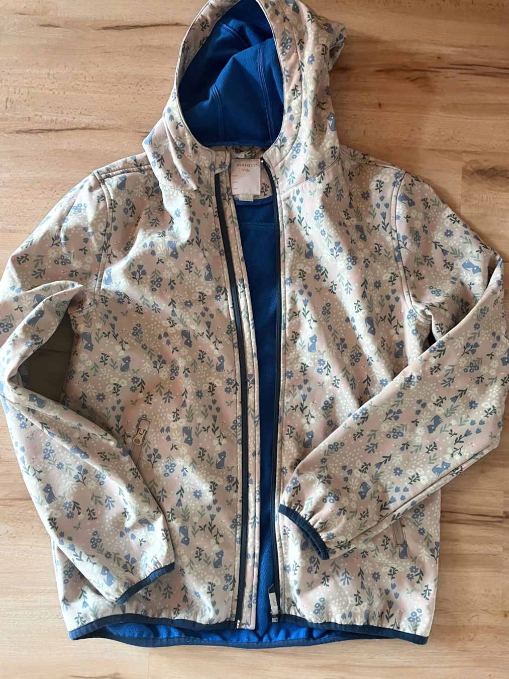 Giacche & Cappotti: Mädchen Softshell Jacke, Blumenmuster, Top Zustand! – Usato da Laufen venduto da eichhorn15