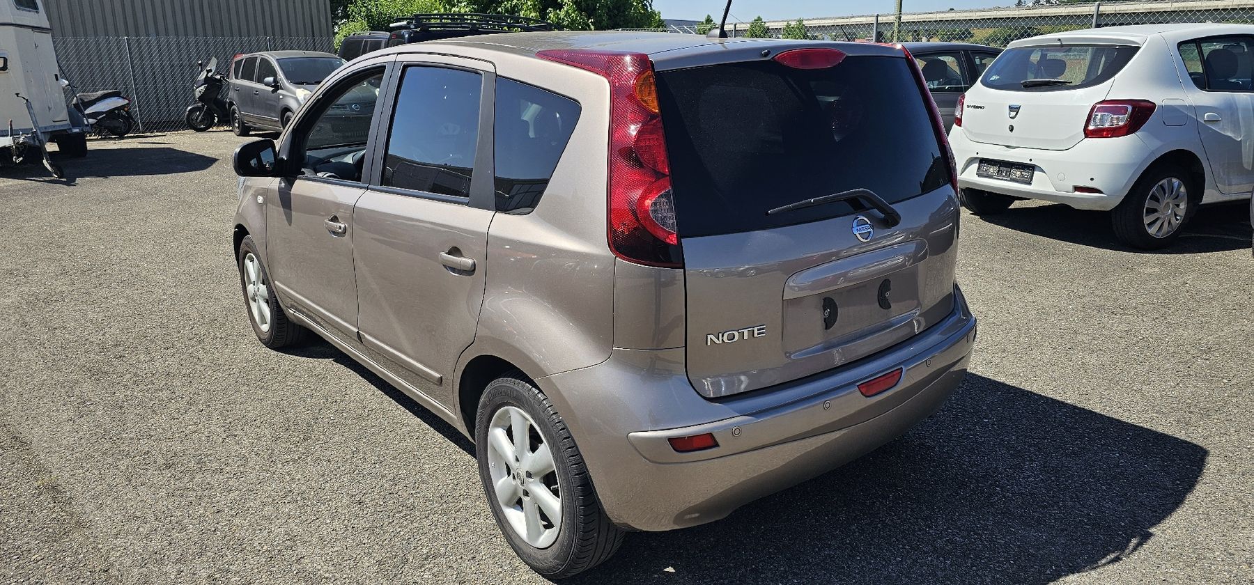 Nissan Automobili: nissan Note 1.6 automatique  – Difettoso da Chavornay venduto da lev_qnm6