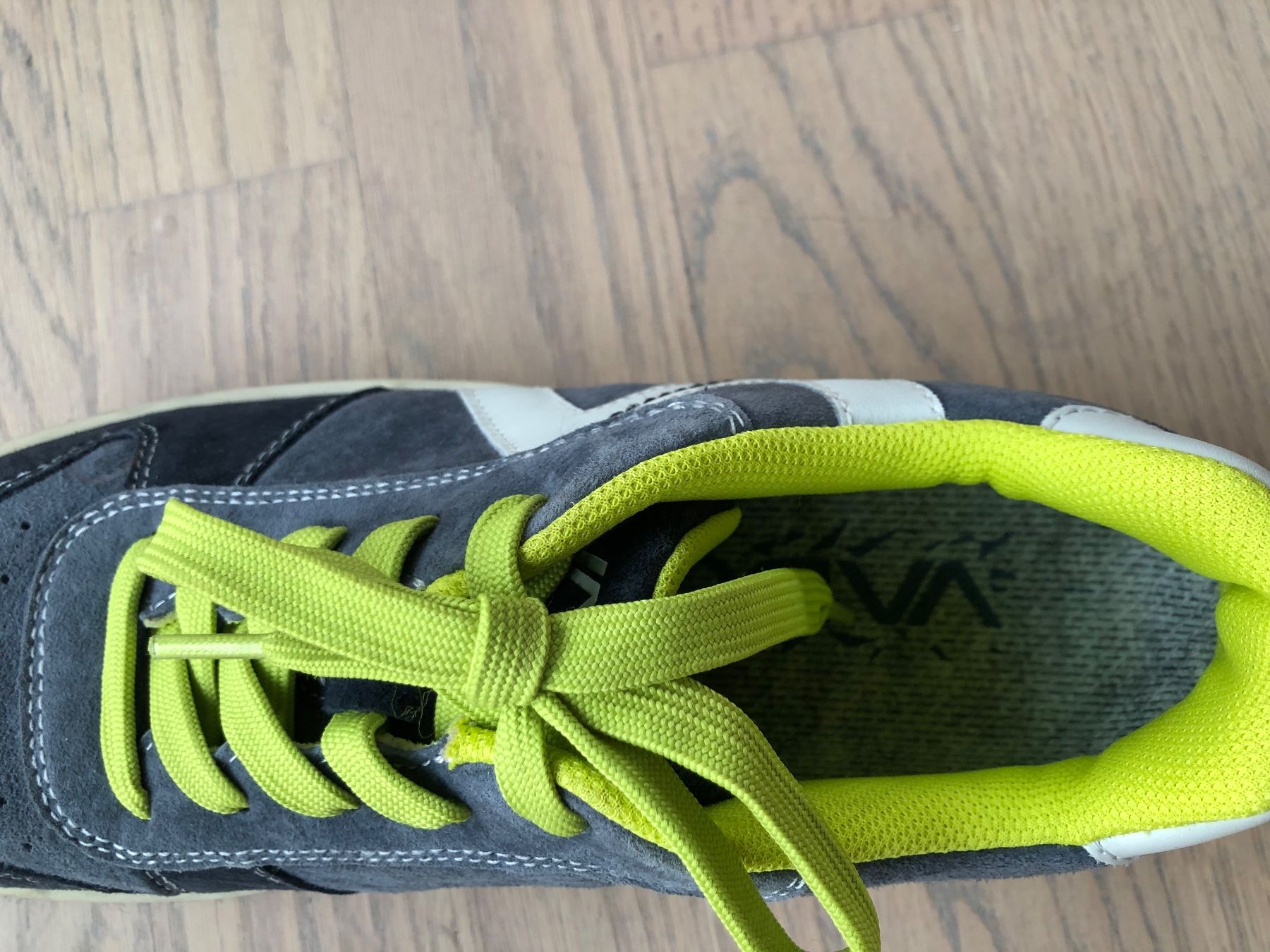 Scarpe per ragazzi: Kinder Freizeit Schuhe ( Jungen) – Usato da Oberuzwil venduto da Kuchli 2