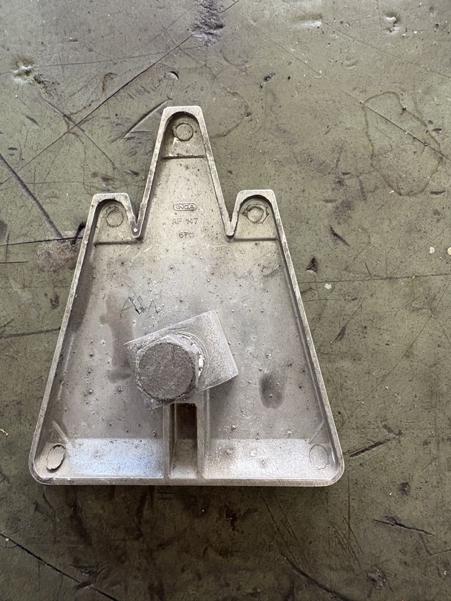 GM Tutti pezzi di ricambio auto: GM Opel Montage Suisse Emblem, original – Usato da Grenchen venduto da typ4 1