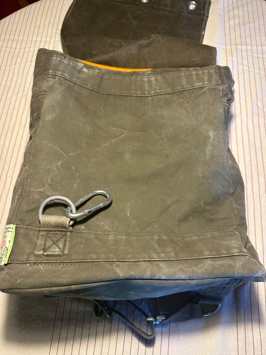 Zaini: Rucksack Lemonfish – Usato da Sta. Maria V. M. venduto da perpeline 5