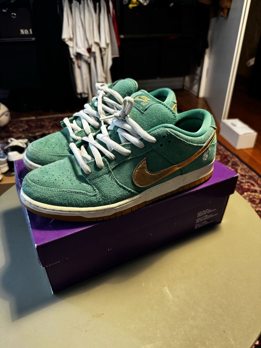 Nike Herrenschuhe: Nike SB Dunk Low Grösse 46 ST. Patricksday – Gebraucht aus Ostermundigen von Leeviroo