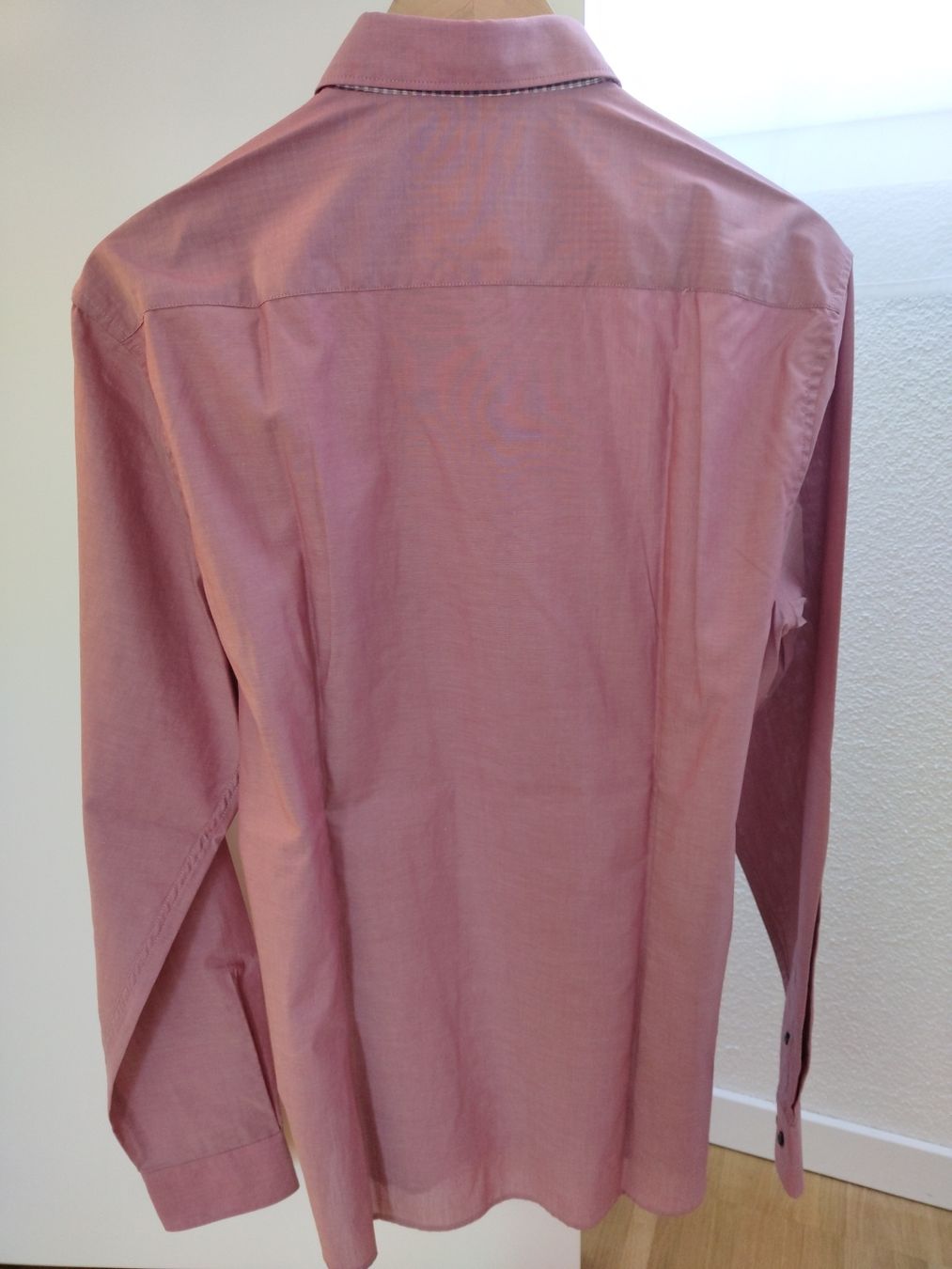 Camicie: Herrenhemd YvesS Grösse M Rosa Langarm Karo Innenfutter – Usato da Glattbrugg venduto da Ata-M 2