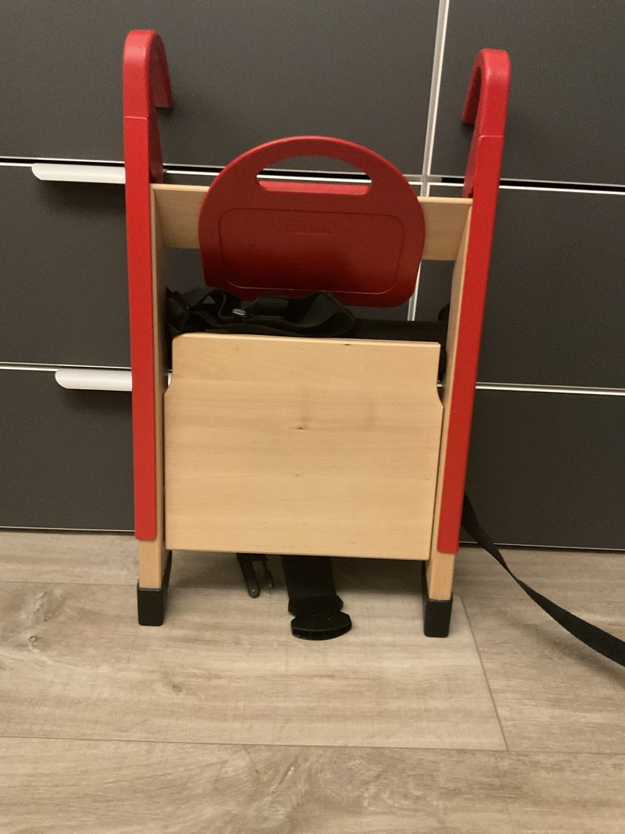 Stokke Seggioloni: Stokke HandySitt - Portabler Kindersitz – Usato da Bern venduto da Elmira.loutre 1