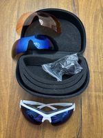 Sportbrille mit Wechselgläsern und Etui weiss blau