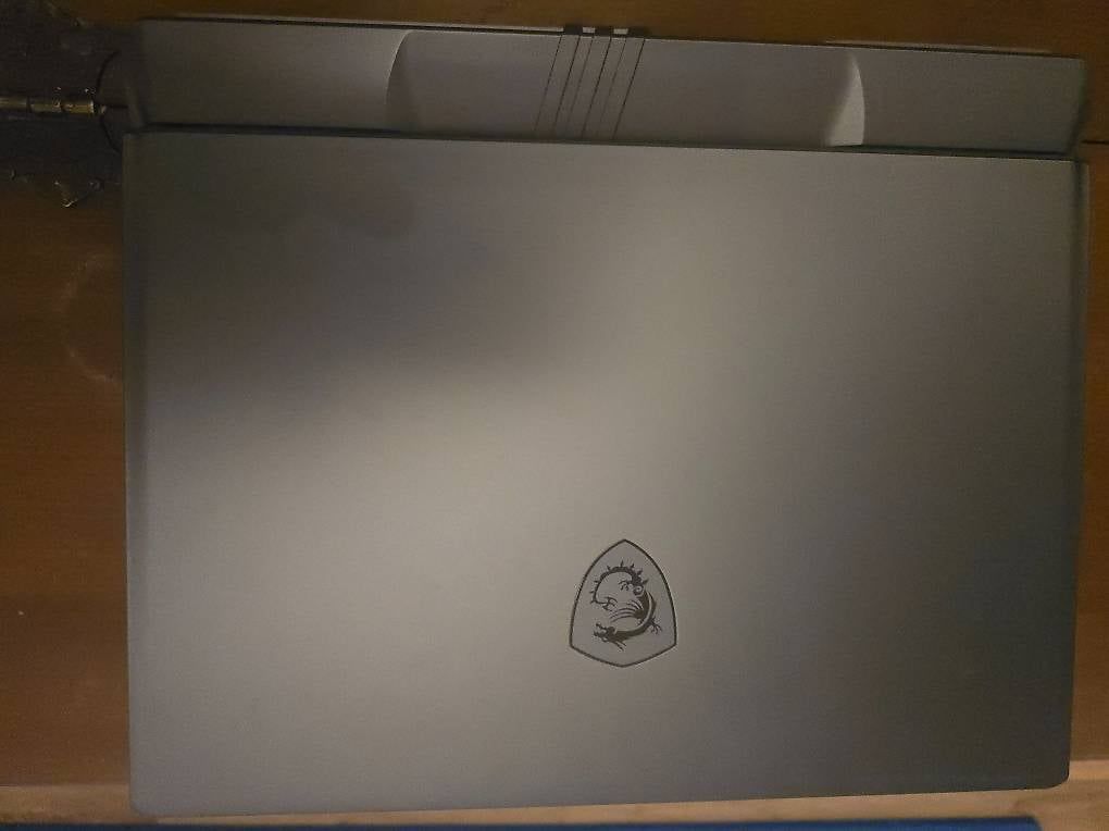 MSI Notebook: MSI Vector 16 HX AI A2XWHG – Usato da Wohlen AG venduto da jag_9cwj 1