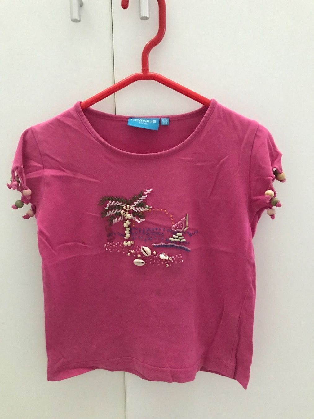 Camicette, T-shirt & Top: Tshirt pink mit Muscheln Gr.116 – Usato da Wädenswil venduto da JJ15
