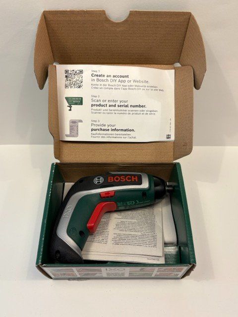 Bosch Perceuses: BOSCH IXO Akku-Schrauber 3.6V neu – Neuf avec emballage d'origine à Basel par dav_b5gb 2