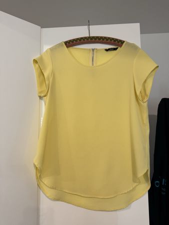 T-Shirt / Bluse Only (Grösse 36), gelb (neu)