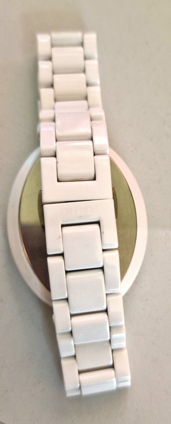 Rado Orologi: RADO Esenza Touch – Usato da Gerlafingen venduto da nirry 1