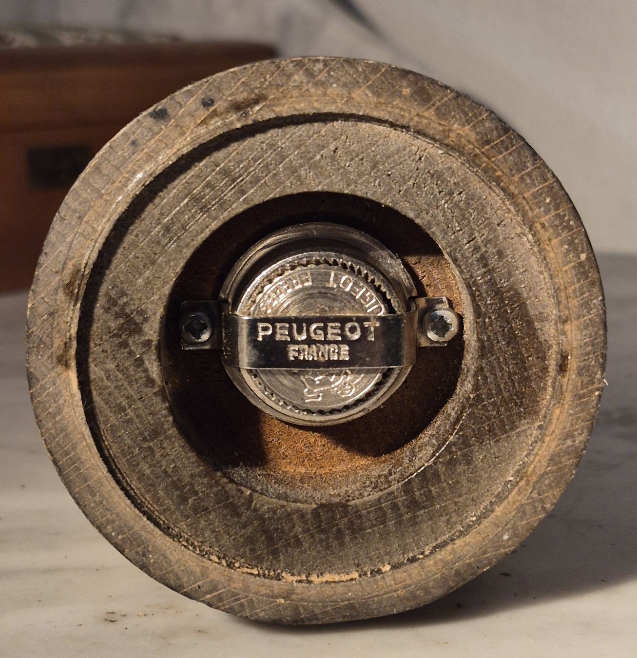 Appareils de cuisine: Peugeot Pfeffermühle ca. 41 cm – D'occasion à Basel par wer_smt6 1
