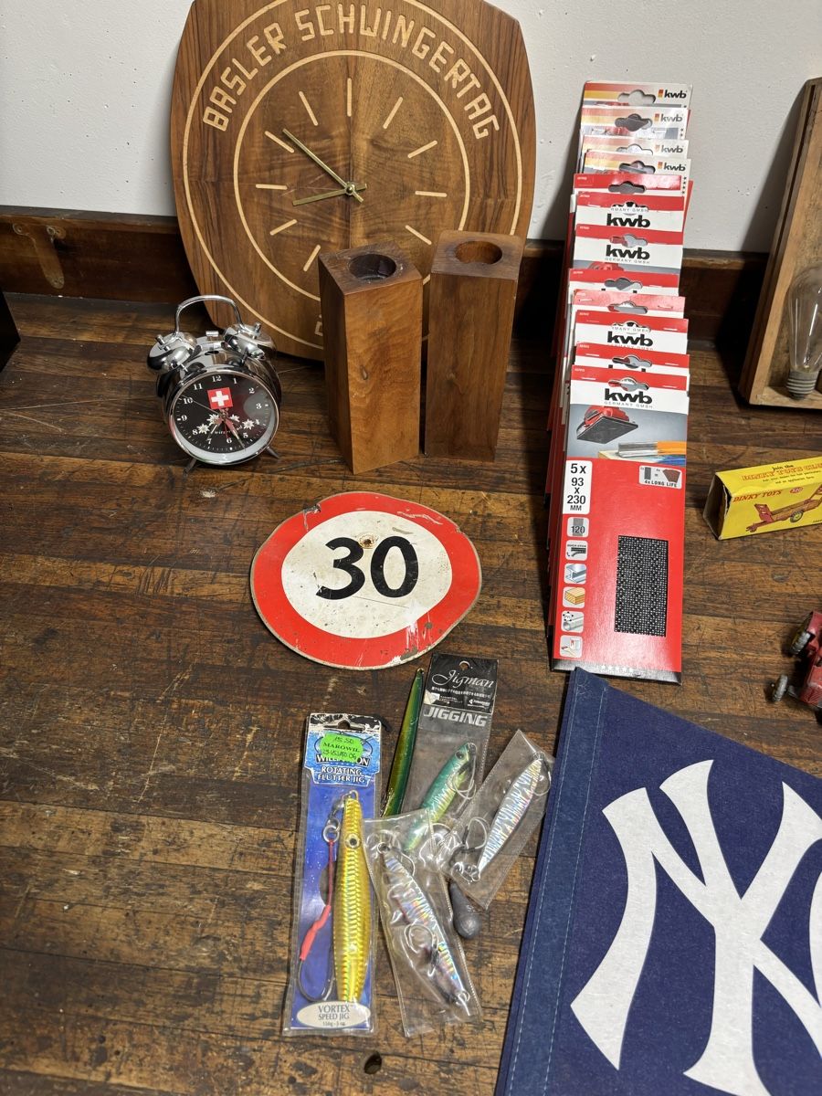 Toutes les décorations: Vintage/ Flohmarkt/ Artikel – D'occasion à Bretzwil par Mygarage4147 3