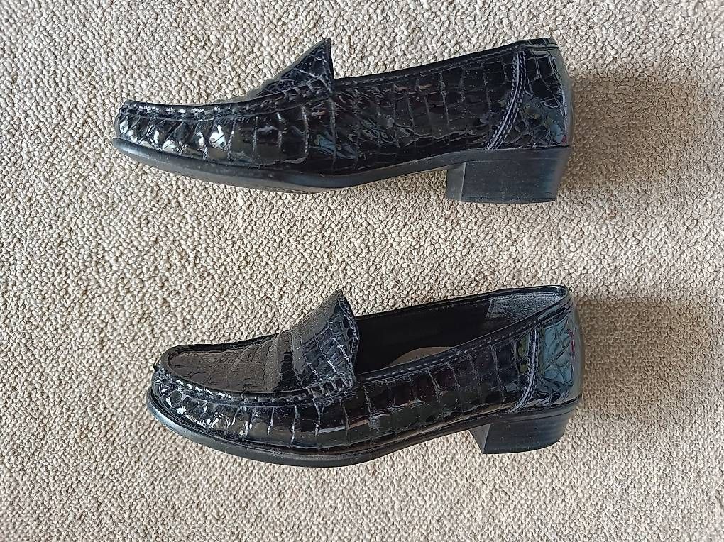 Scarpe da donna: Riecker Damenschuhe  – Usato da Rudolfstetten venduto da Fotorobi 1