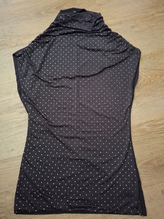 Neuwertig schwarzes Sommertop elegant mit Kragen und Glitzer