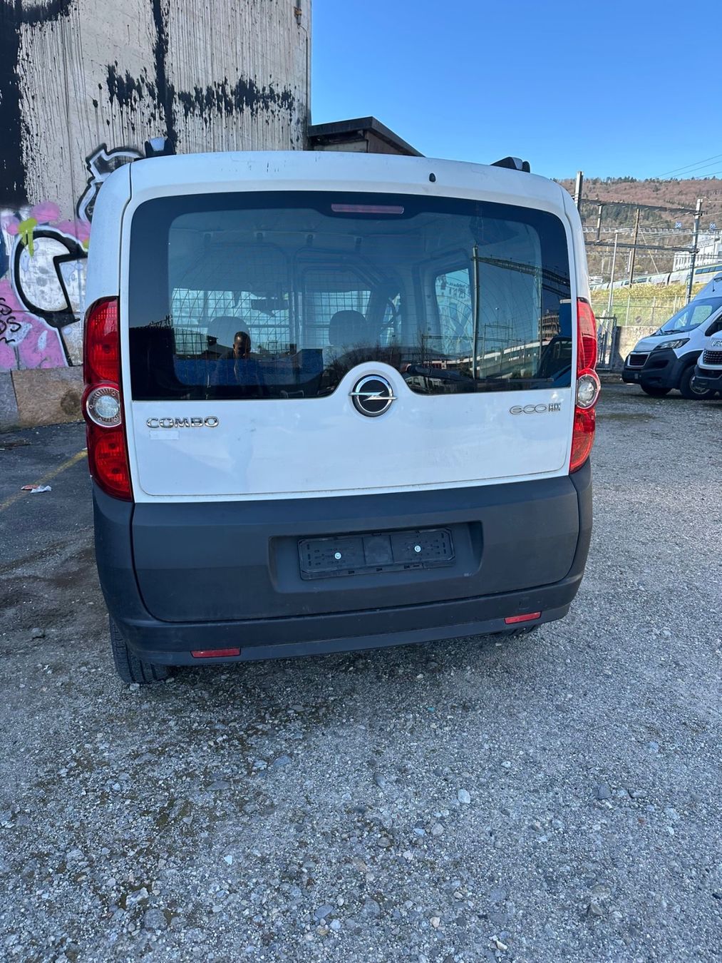 Opel Veicoli commerciali: Opel Combo 2.0 CDTI 39'150km ! – Usato da Gals venduto da aya_p7pd 5