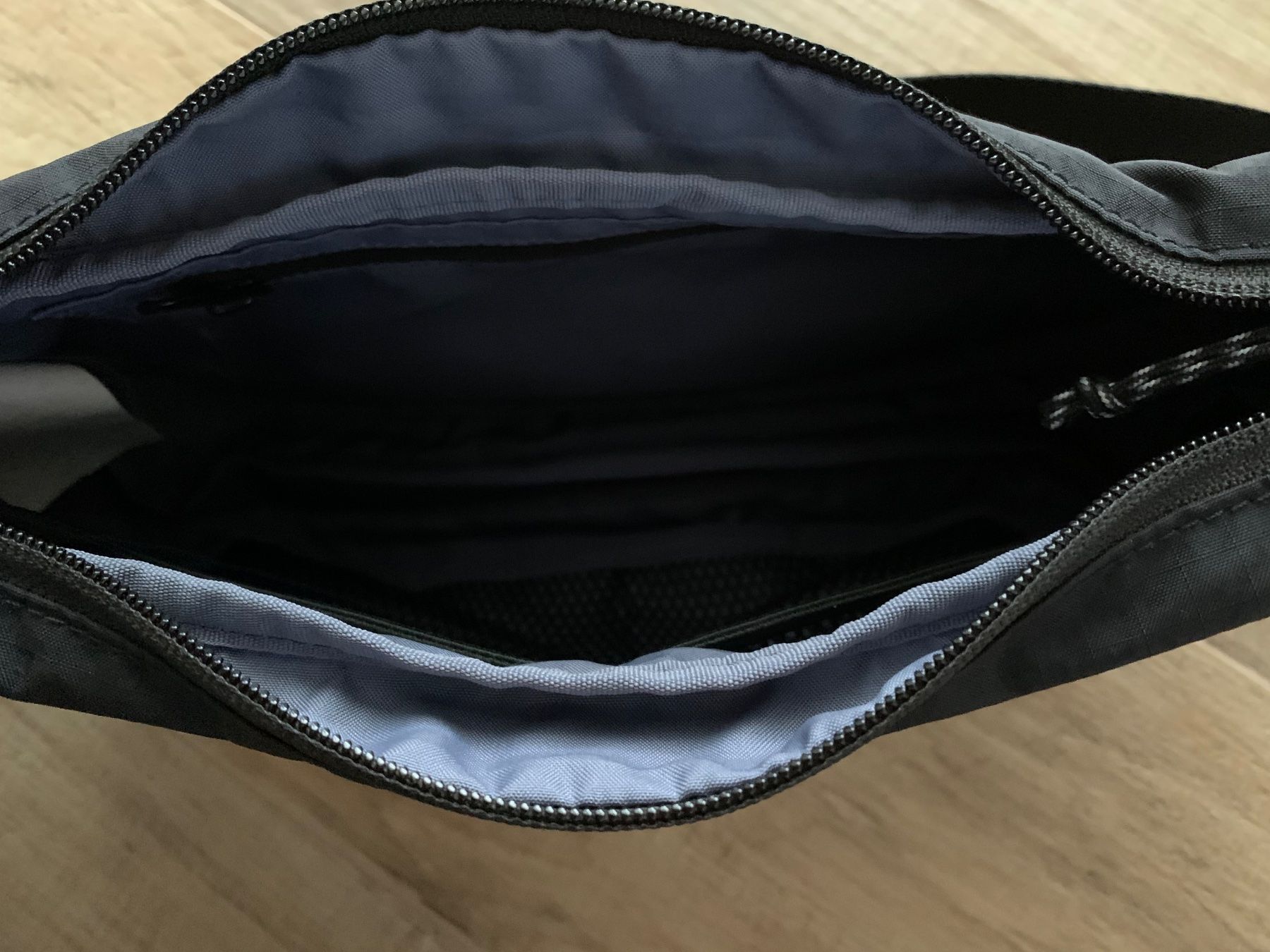 Aevor Borse da donna: Crossbody Bag Aevor – Usato da Enggistein venduto da THE-IGOR 3