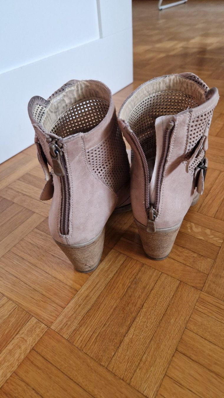 Scarpe da donna: Bottines Femme Beige – Usato da Genève venduto da car_2wpt 5