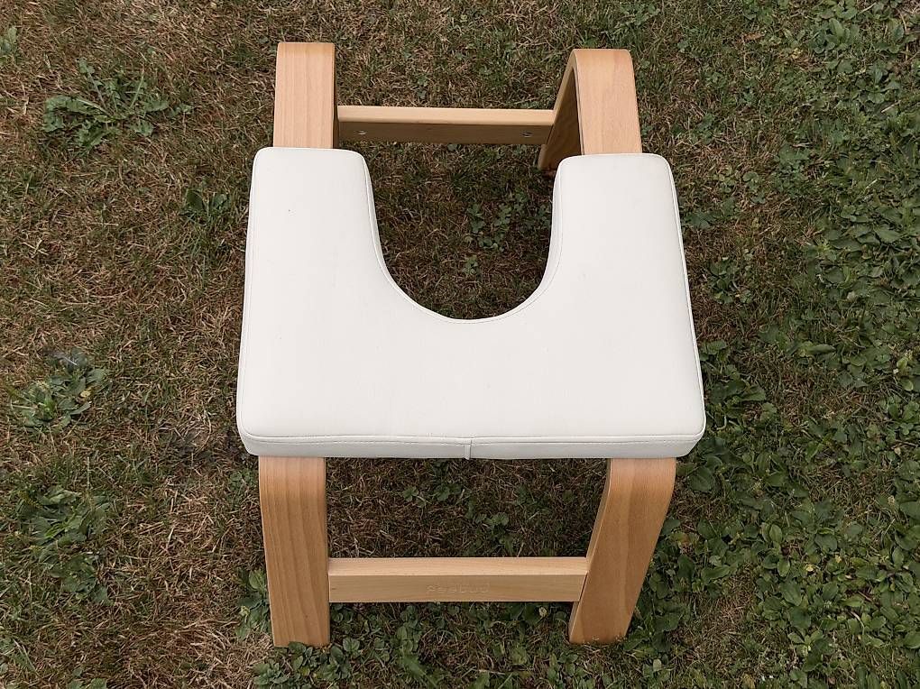Hometrainer: FeetUp Trainer  Original Yoga-Kopfstandhocker – Usato da Zumikon venduto da Fahrgaestin 3