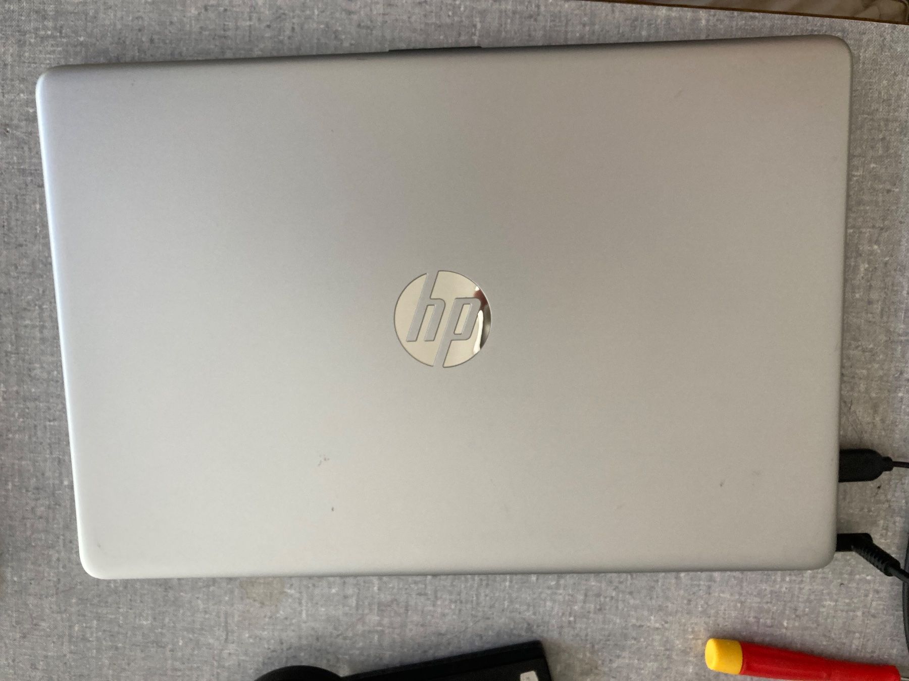 Hewlett Packard Notebooks: HP Notebook 15s. Intel i7 10. Gen. Linux Ubuntu – Gebraucht aus Basel von Pbuergiss 5
