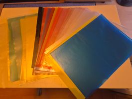 47 x Kunststoff Klarsichtmappen versch. Farben