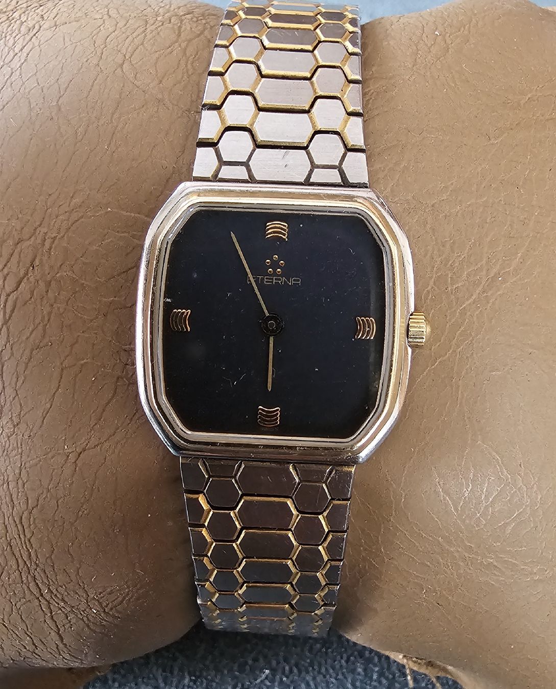 Eterna Uhren: ETERNA Swiss Made Elegante Damenuhr – Gebraucht aus Speicher von Swisswtch 1