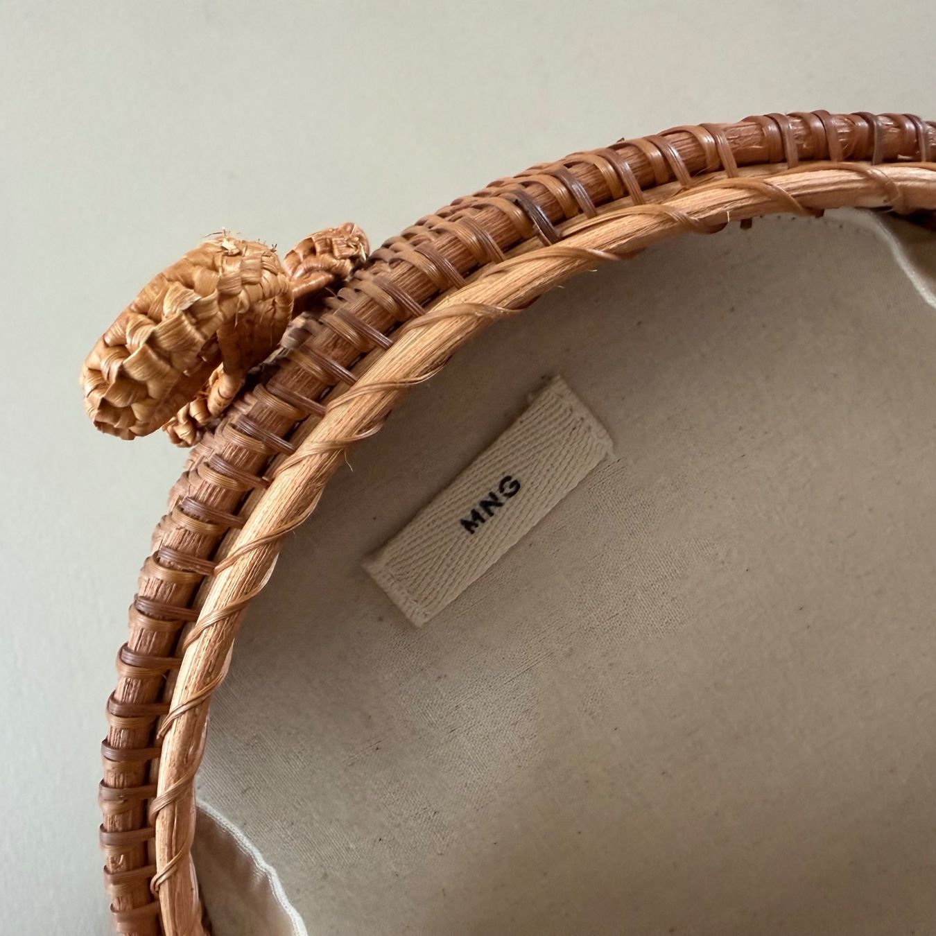Mango Taschen für Damen: MANGO Umhängetasche im Boho-Stil  🤎 – Gebraucht aus Zürich von ClosetQueen 6