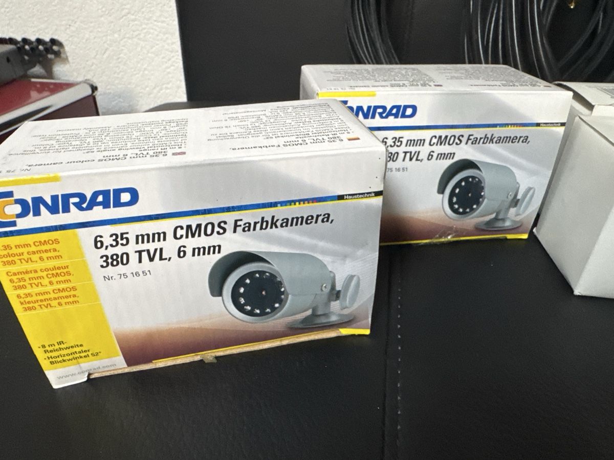 Sistemi d'allarme: Überwachungskameras mit Digitalrecorder – Usato da Ehrendingen venduto da Sansav 1