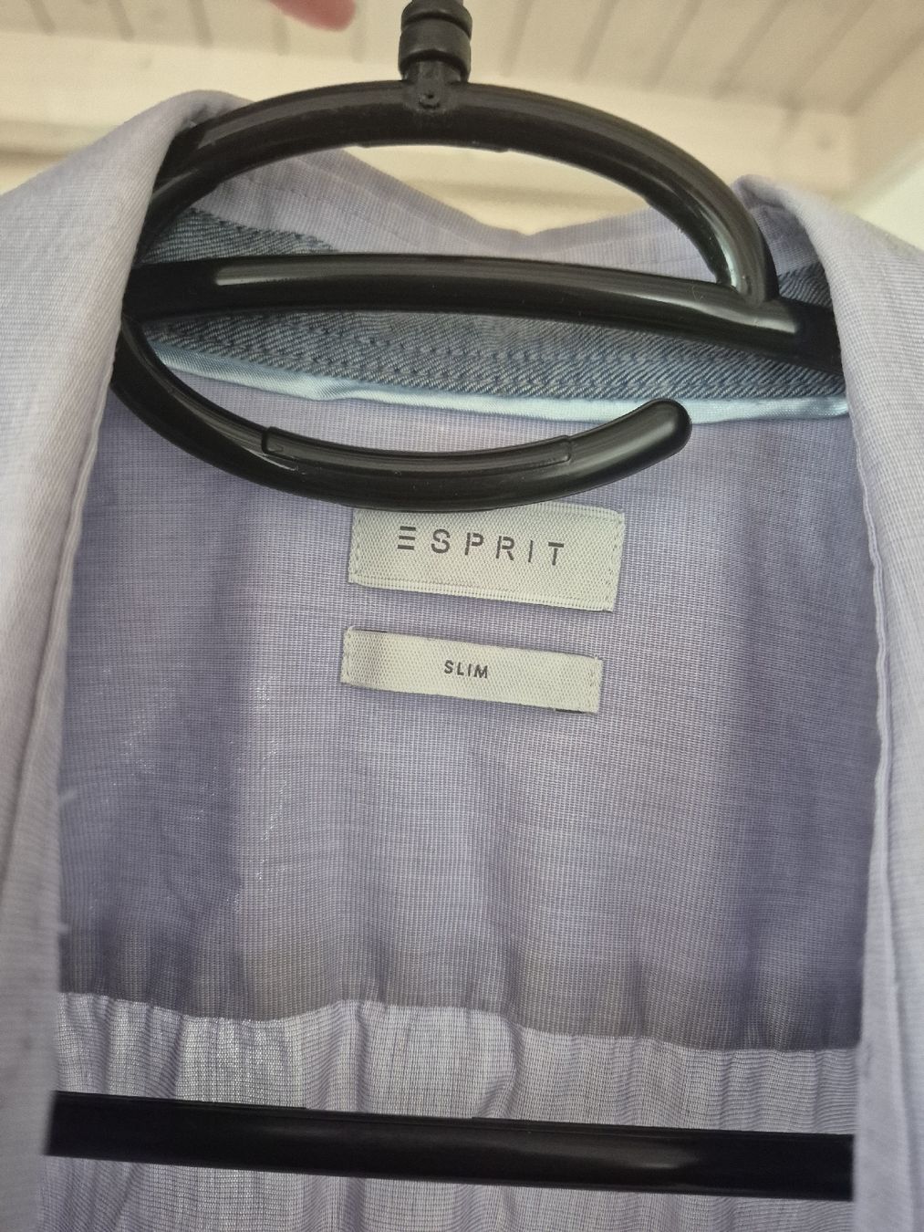 Esprit Hemden: Esprit Hemd Slim Fit, lila, Gr. 39/40 – Gebraucht aus Känerkinden von melbaumg 2