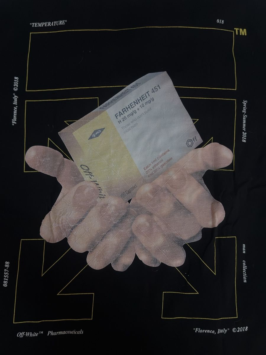 Off-White T-Shirts: Off-White T-Shirt Schwarz Grösse M "Fahrenheit 451" – Gebraucht aus Wetzikon ZH von ShopFaster 1