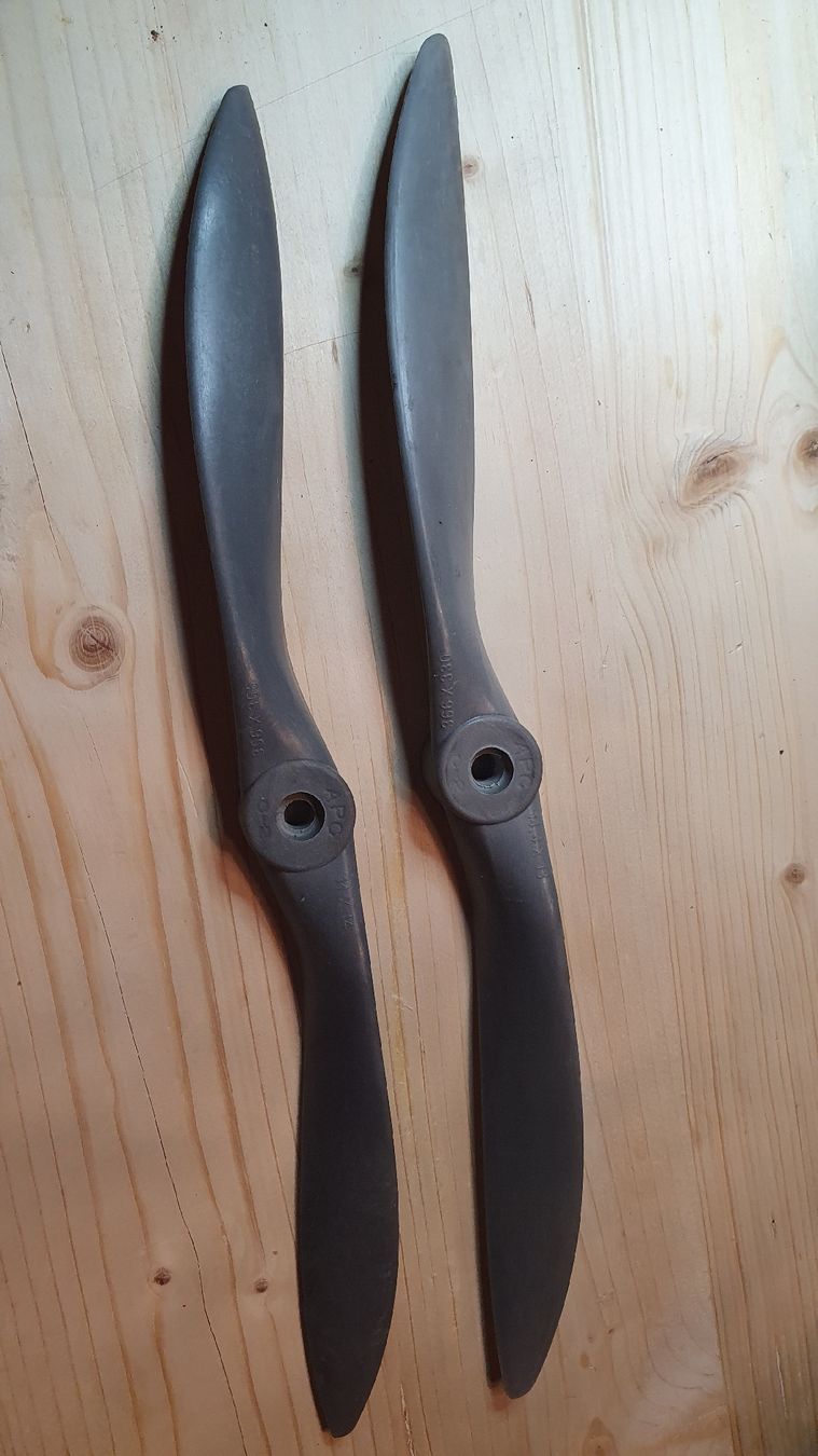 RC Modellbau: Apc Propeller 14 x14 / 14,4 x 13 – Gebraucht aus Hausen AG von Lothar64