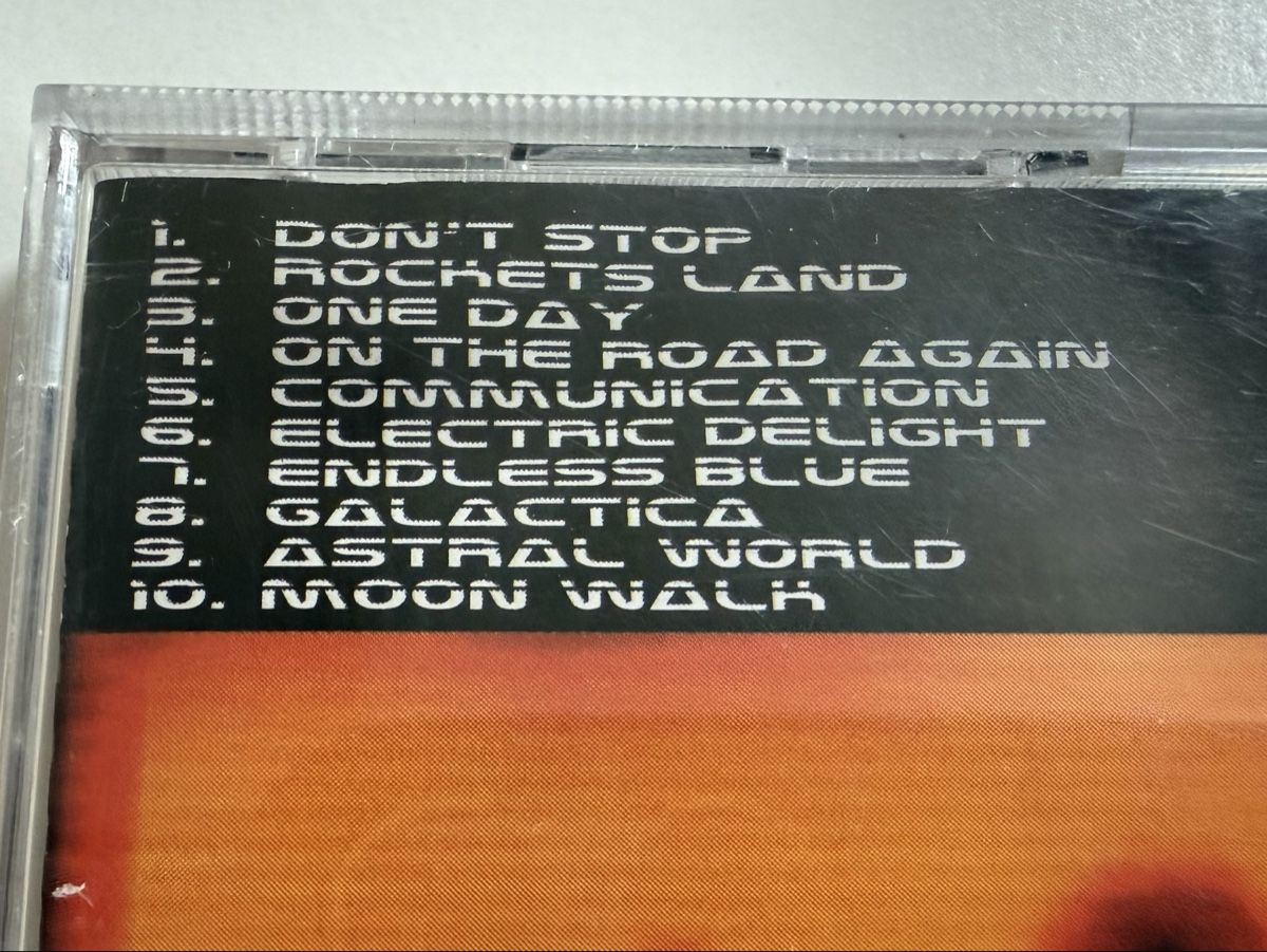 CDs: Rockets Don't Stop CD – Gebraucht aus Oberried Brienz von Chyara 2