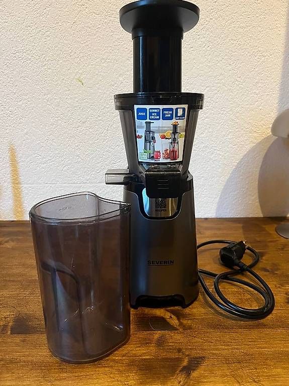 Elettrodomestici da cucina: Severin Slow Juicer ES 3571 – Usato da Zürich venduto da gen_mw79