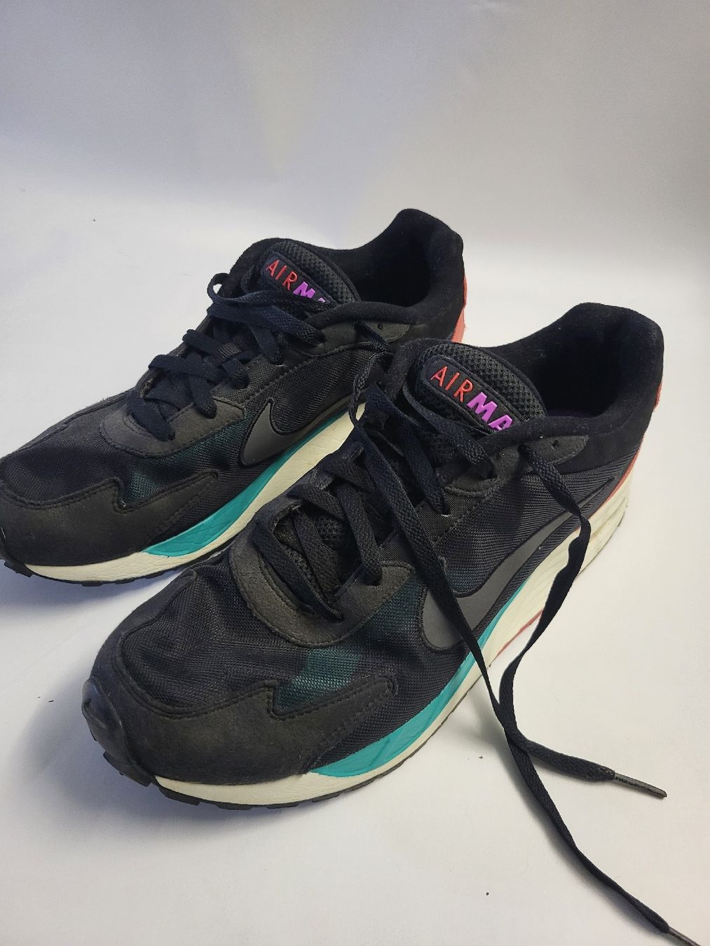 Nike Scarpe da uomo: Nike Air Max Grösse 45 – Usato da Goldach venduto da Fuchour