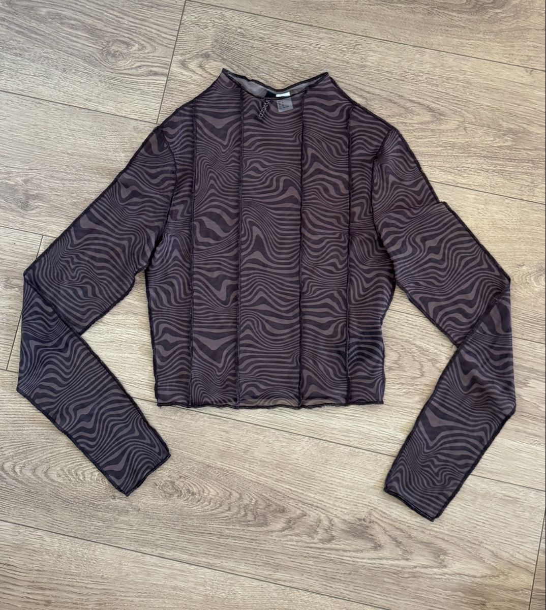 H&M Top: Crop Top von H&M Divided – Nuovo (secondo la descrizione) da Schaffhausen venduto da R_Muzh