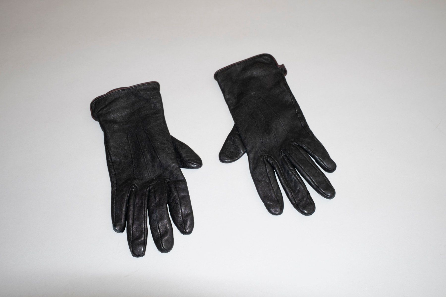 Guanti & manicotti: Lederhandschuhe von Manor, Gr. 7.5 – Usato da Zürich venduto da pinkmilkyway 1