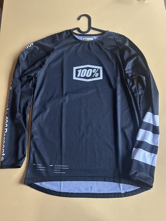 100% Langarmshirt