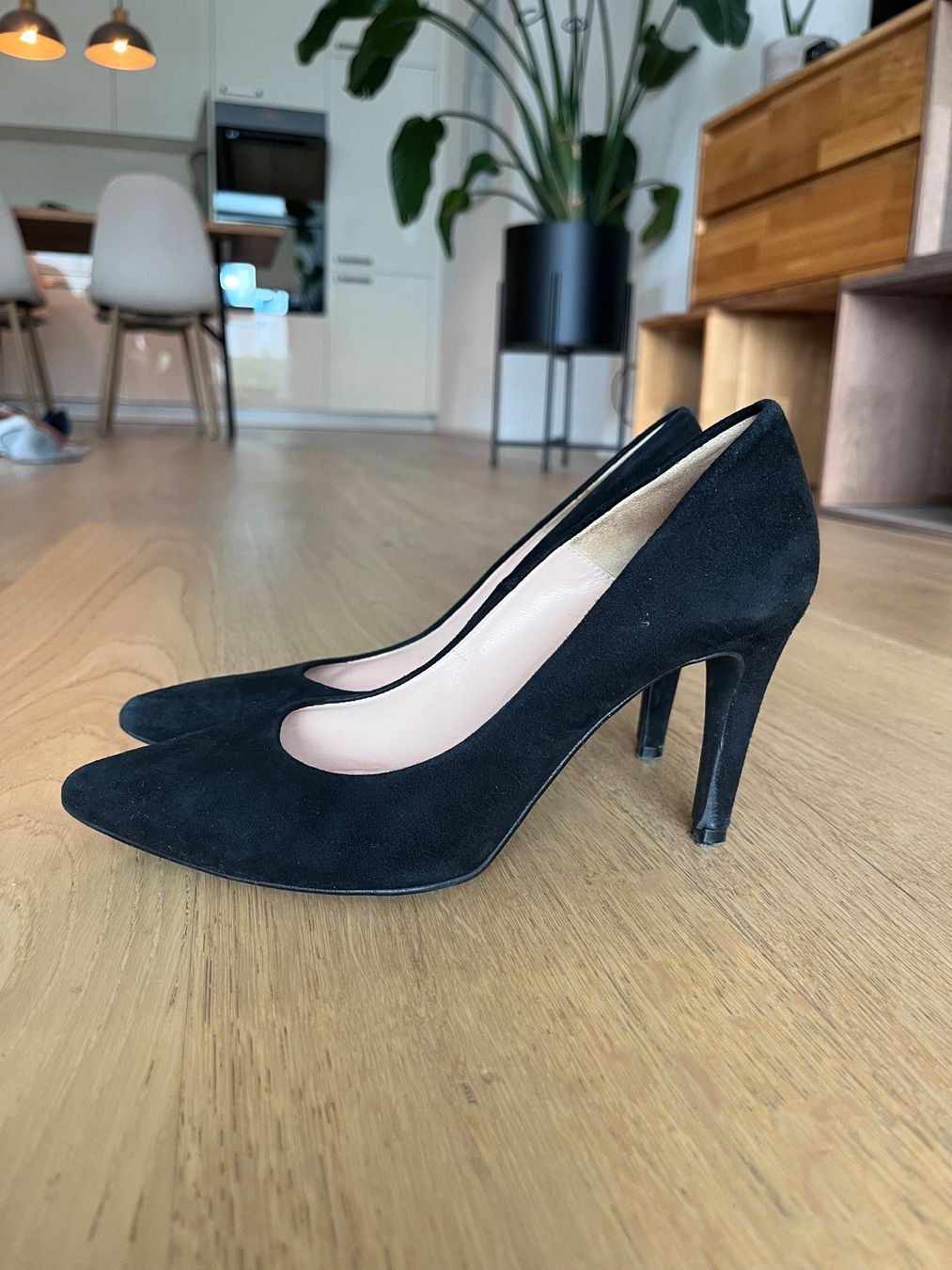 Zalando Damenschuhe: Pumps schwarz Gr. 38 – Gebraucht aus Zürich von Mirthemalize