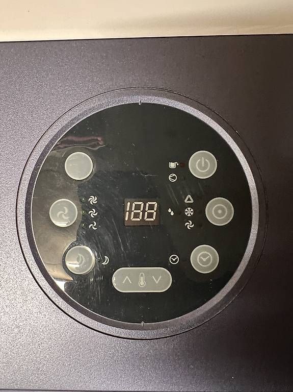Condizionatori: Klimaanlage Aero KMO120M3 3.2kW – Usato da Amriswil venduto da Lenny-2 3
