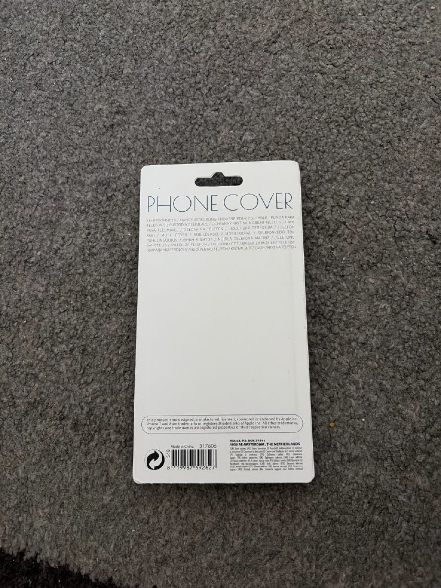 Apple Coques & Protection écran: Iphone Hülle 7/8/SE – Neuf avec emballage d'origine à Ittigen par tij_dvs7 1