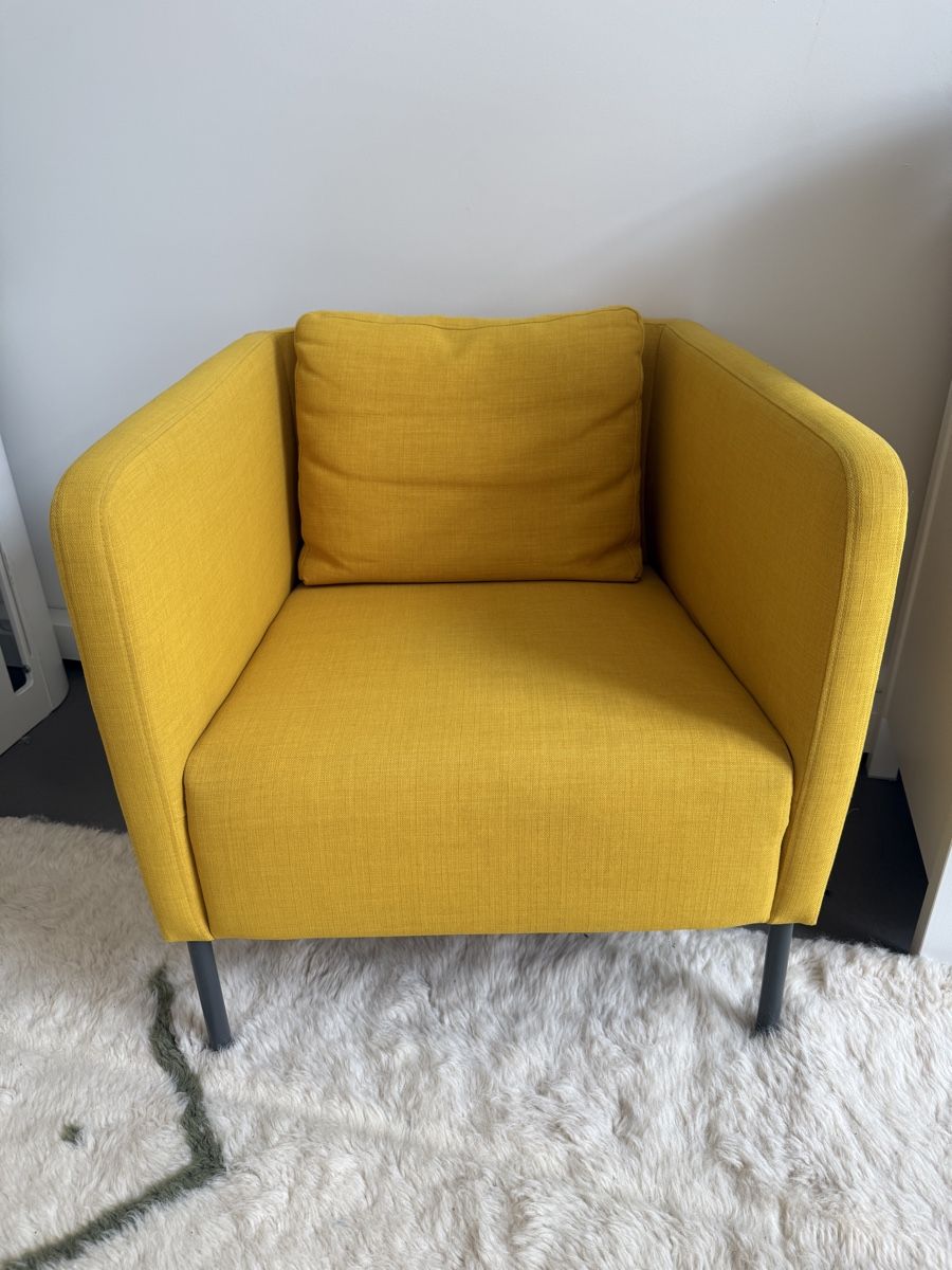 Ikea Sessel: IKEA EKERÖ neuwertig – Gebraucht aus Ziegelbrücke von Splinter301